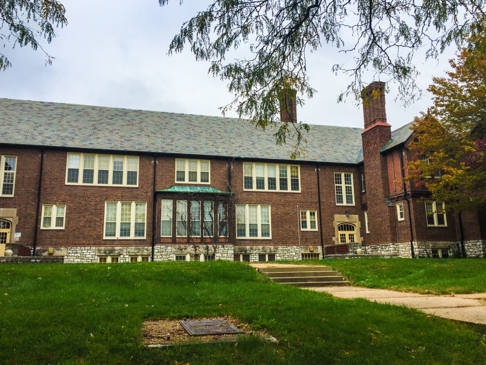Nathaniel_Hawthorne_Elementary_School